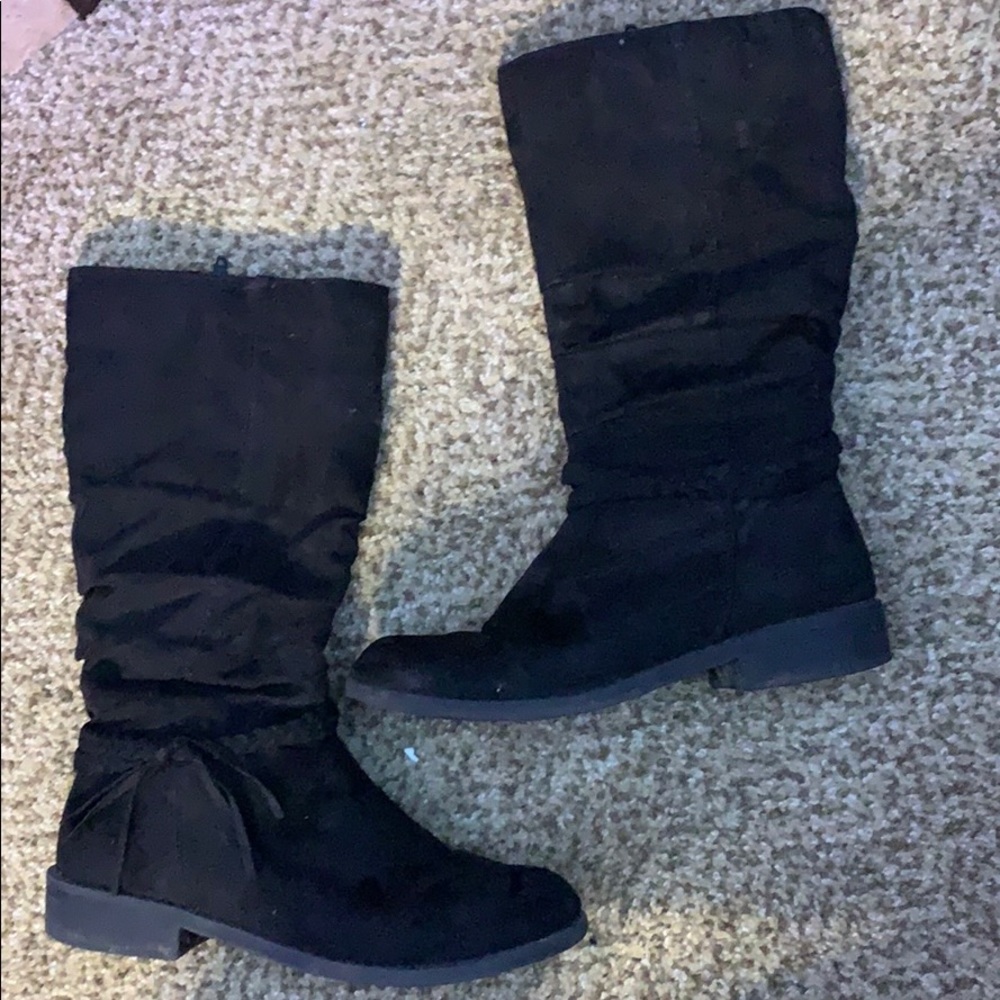 Boots - Picture 2 of 2